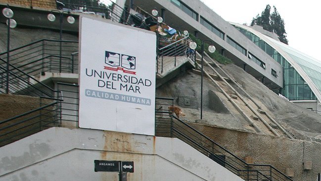 Acreditaciones: CDE quiere 