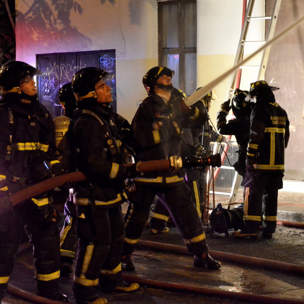 Incendio consumió parte de planta faenadora de Agrosuper cerca de Rancagua