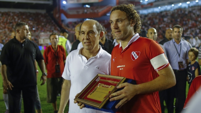 Gabriel Milito tuvo su partido despedida sin presencia de Lionel Messi
