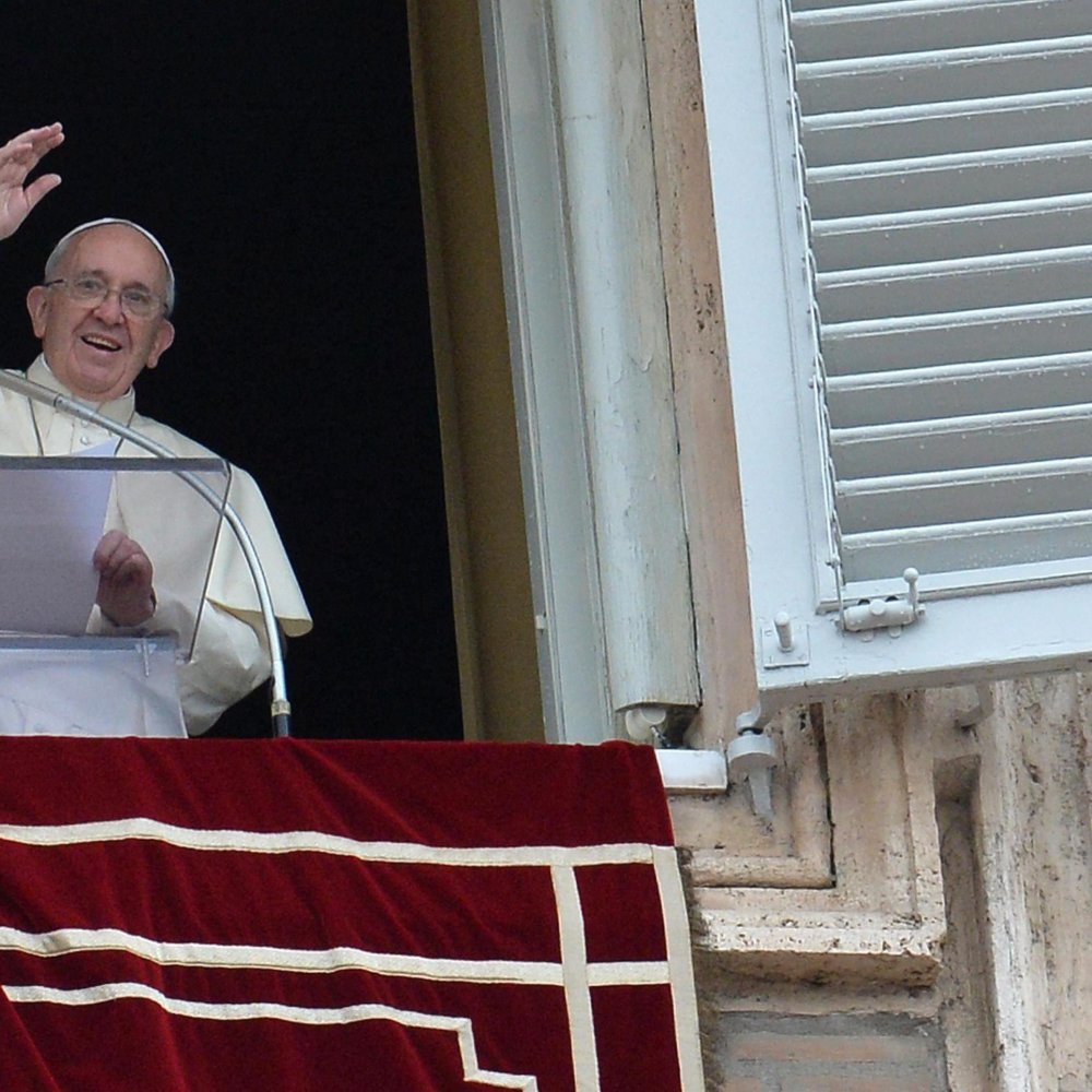 Papa Francisco abogó por emigrantes y refugiados