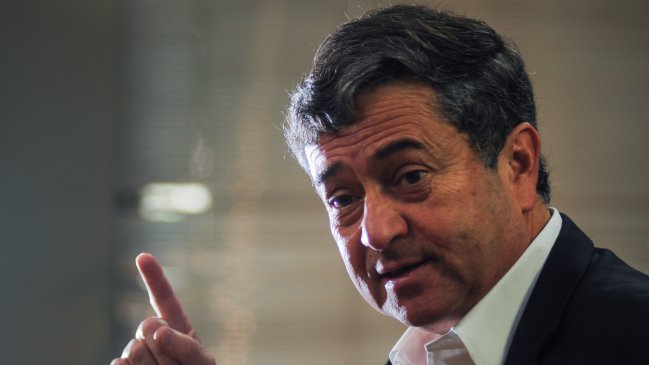 Coloma: No tiene sentido asociarse con la DC