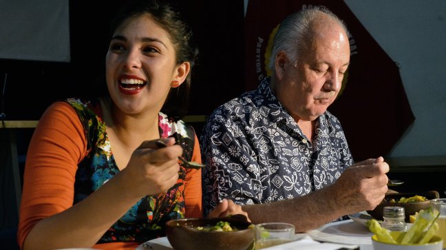 Partido Comunista hizo balance del 2013 con caldillo de congrio