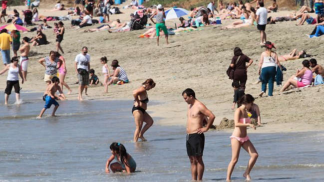 Nueve millones de chilenos viajarán por vacaciones este verano