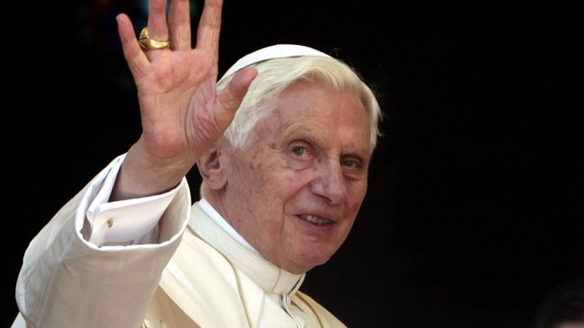 Benedicto XVI visitó en el hospital a su hermano