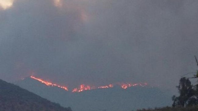 Intendente Valparaíso: Incendio de Villa Alemana será controlado en varios días más