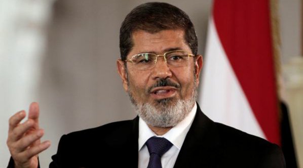Abogados de Mursi presentan denuncia en La Haya