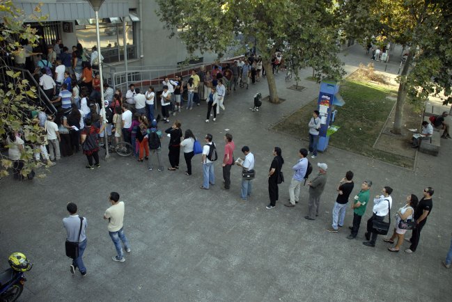 Oficina del Registro Civil en Ñuñoa cerrada por robo