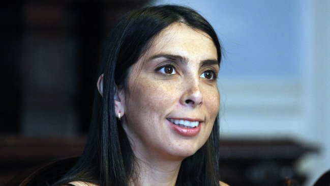 Secretario general RN acusó que Karla Rubilar 