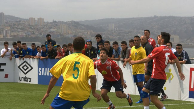  Se lanzó Mundial de Fútbol Calle Santiago 2014  