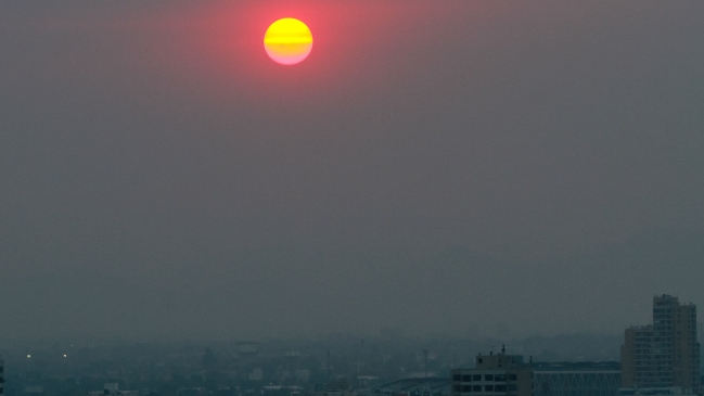 Gobierno decretó alerta sanitaria por incendios forestales en cuatro regiones
