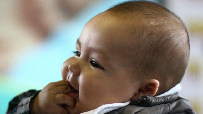 Bebés distinguen quién es amistoso u hostil antes de hablar