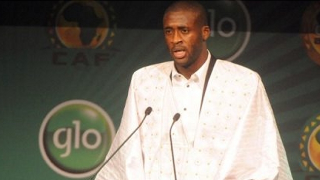 Yaya Touré fue elegido el mejor jugador africano del año por tercera vez consecutiva
