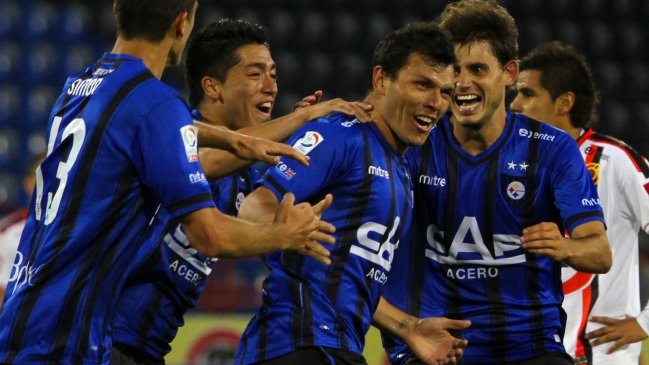 Huachipato derrotó a Rangers de local y salió de la zona de descenso