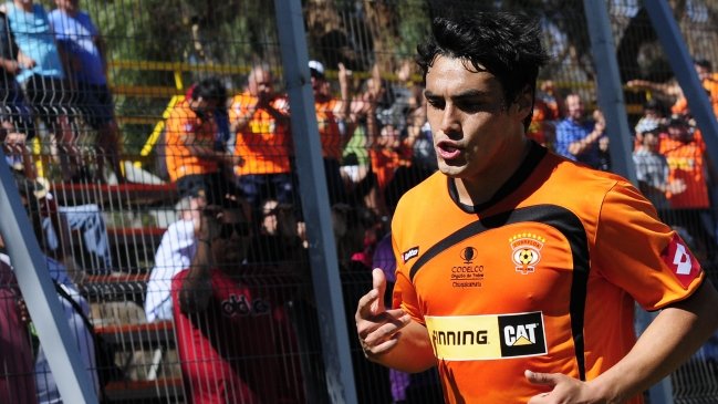 Cobreloa derrotó a Ñublense y sumó sus primeros puntos en el Torneo de Clausura