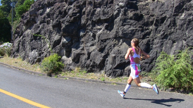 Valentina Carvallo volvió a deslumbrar en el Ironman de Pucón