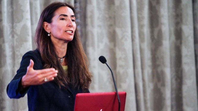 Ministra de Educación: Fórmula del ranking de notas debe ser estudiada