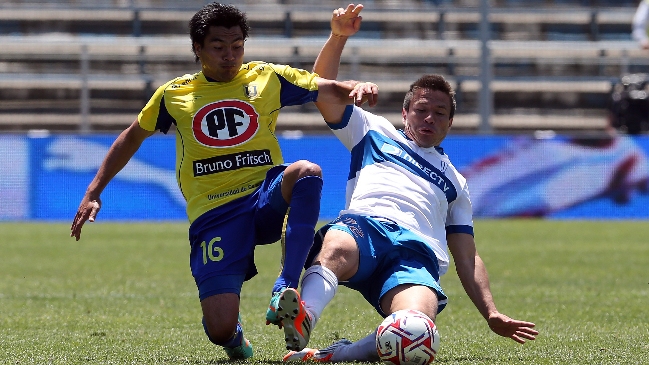 Universidad de Concepción y U. Católica chocarán con la punta en disputa