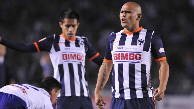 Humberto Suazo quedó en duda para el Mundial de 2014