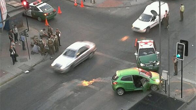 Patrulla de Carabineros protagonizó accidente de tránsito en San Miguel