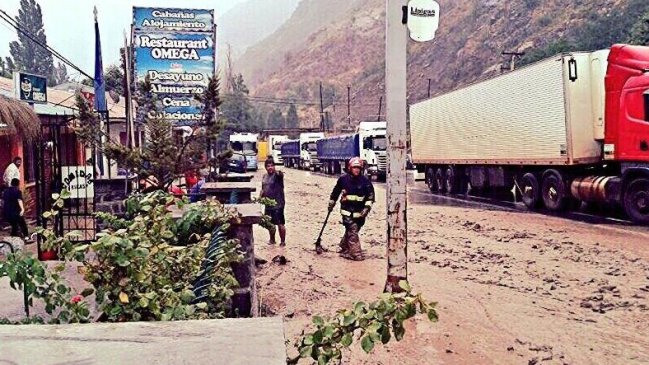 Alud en Los Andes obligó a cerrar Paso Los Libertadores
