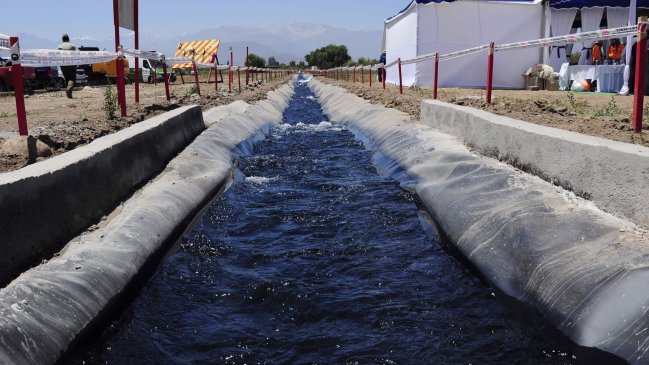 Turbiedad del río Aconcagua mantiene sin agua a Los Andes
