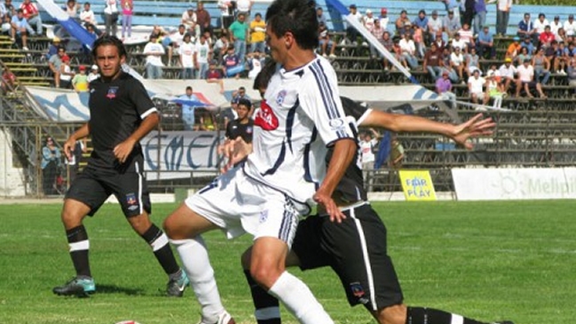 Deportes Melipilla goleó a Colo Colo por la Segunda División
