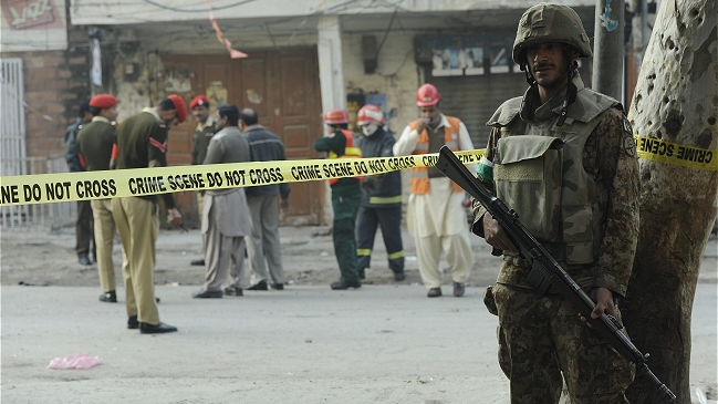 Atentado suicida en un bazar de Pakistán dejó al menos 13 muertos