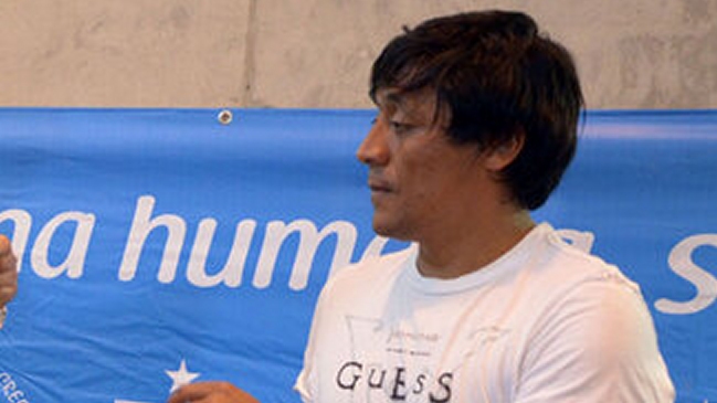 Rodrigo Meléndez debutó con un triunfo en la banca de San Antonio Unido