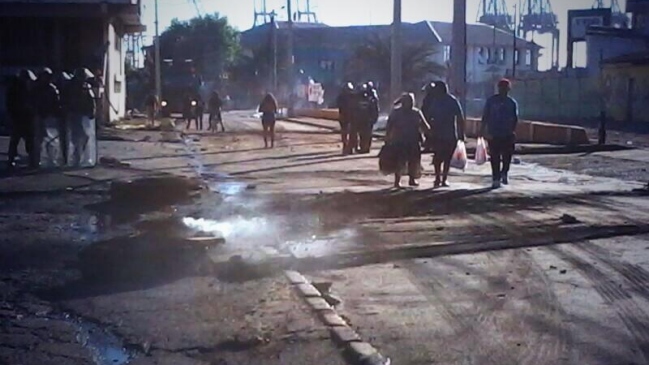 Portuarios suspendieron mesa de trabajo tras detención de trabajadores en San Antonio