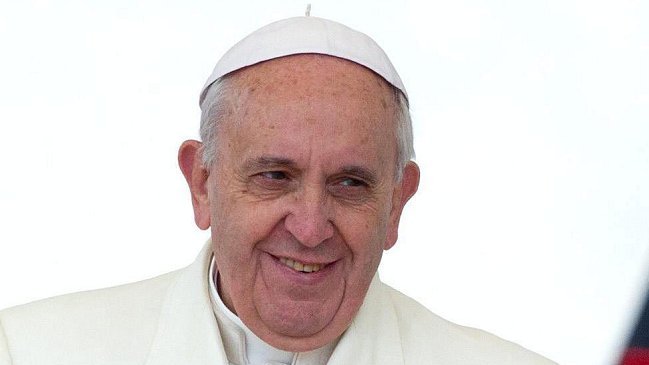 Papa Francisco: Internet es un don de Dios, pero conlleva peligros