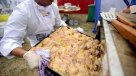 Estudio alertó altos índices de sodio en pollos marinados