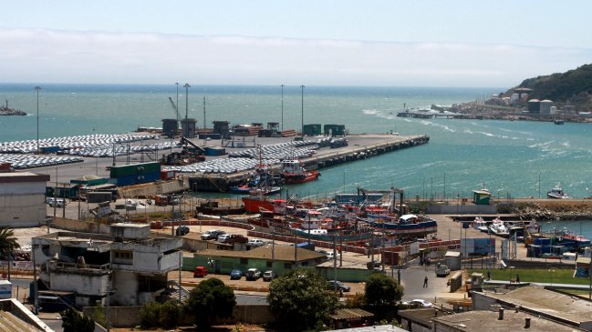 Trabajadores portuarios: Volvemos a trabajar este domingo