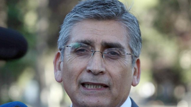 Llaman al ministro Zepeda a liberar fichas de Colonia Dignidad