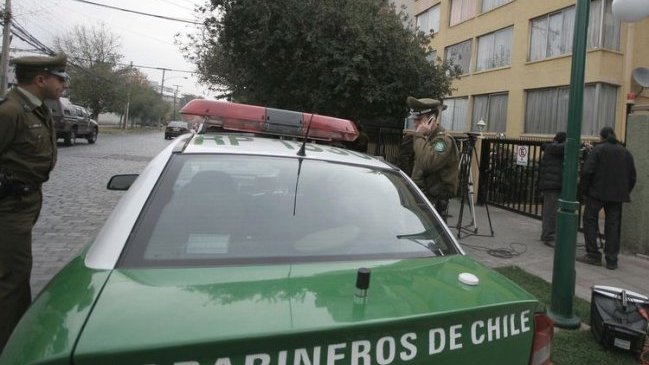 Desconocidos robaron instrumentos musicales a coleccionista en Ñuñoa