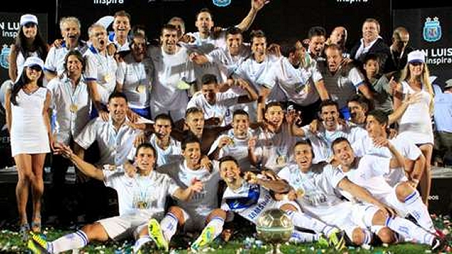 Vélez Sarsfield se quedó con la Supercopa de Argentina