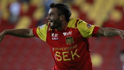 Carlos Salom abrió la cuenta para Unión Española sobre Ñublense