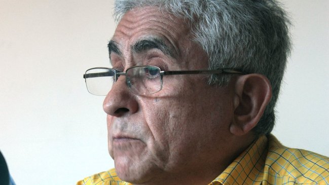 Funcionarios del Mineduc se suman a críticas por nombramiento de Peirano