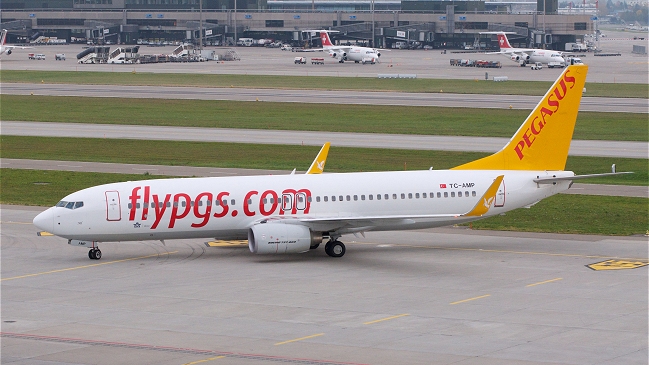 Fuerzas de seguridad turcas capturaron a sujeto que intentó secuestrar un avión