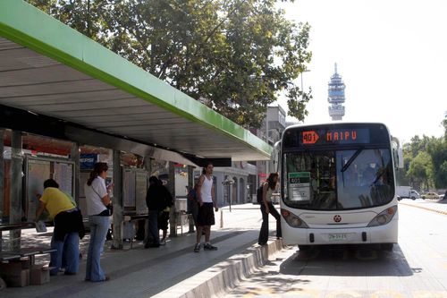 Experto: Transantiago es mejor que las micros amarillas