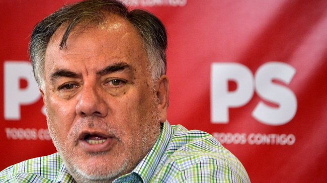 Presidente del Partido Socialista: Parece que hay que ser monje para ocupar un cargo