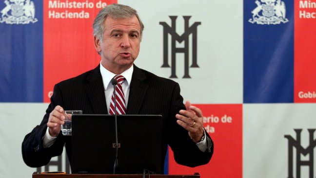 Gobierno enviará proyecto de ley para que comisión fije sueldo mínimo