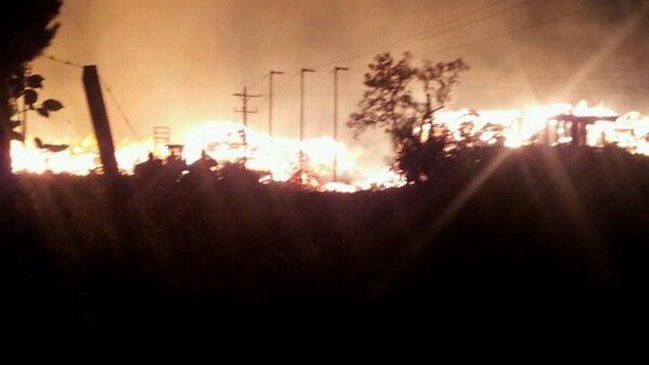 Incendio que afecta a termoeléctrica Comasa genera inquietud en La Araucanía