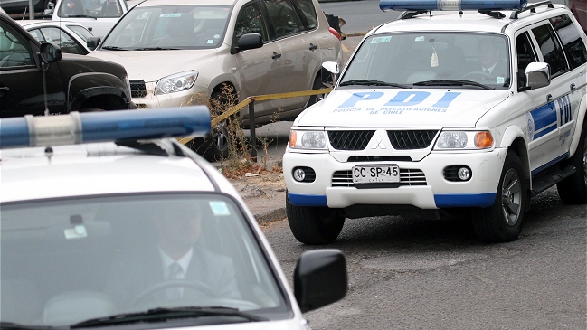 PDI investiga homicidio de ciudadano colombiano en edificio del centro de Santiago