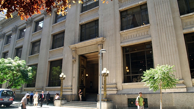 Analistas esperan nueva baja en la tasa de interés