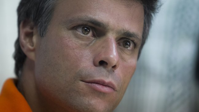 Opositor venezolano Leopoldo López se entregará a la justicia