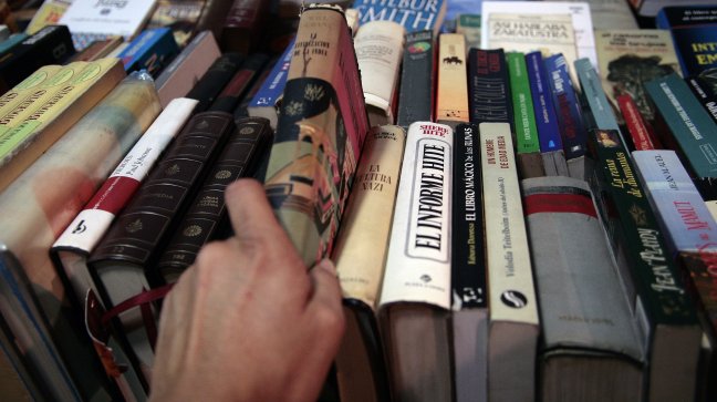 Biografía de Felipe Camiroaga lidera selección de libros para bibliotecas públicas