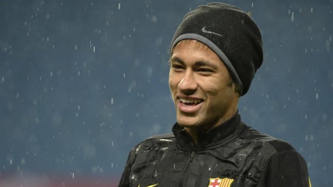 Juez español imputó a FC Barcelona por delito fiscal en fichaje de Neymar