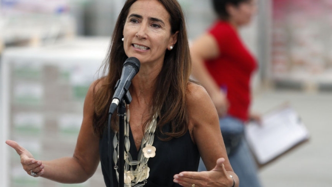 Schmidt respondió a autoridades universitarias: 