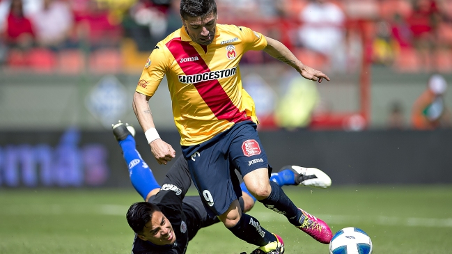 Héctor Mancilla volvió a las canchas en derrota de Morelia