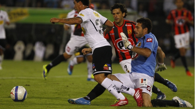 Justicia paraguaya dio orden de captura para portero de Rangers